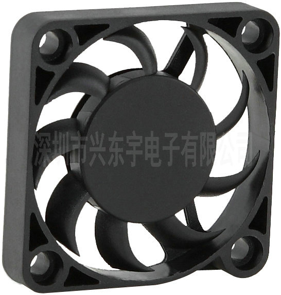 安防設(shè)備散熱風(fēng)扇http://m.usvy.cn/products-detail.asp?cpid=111