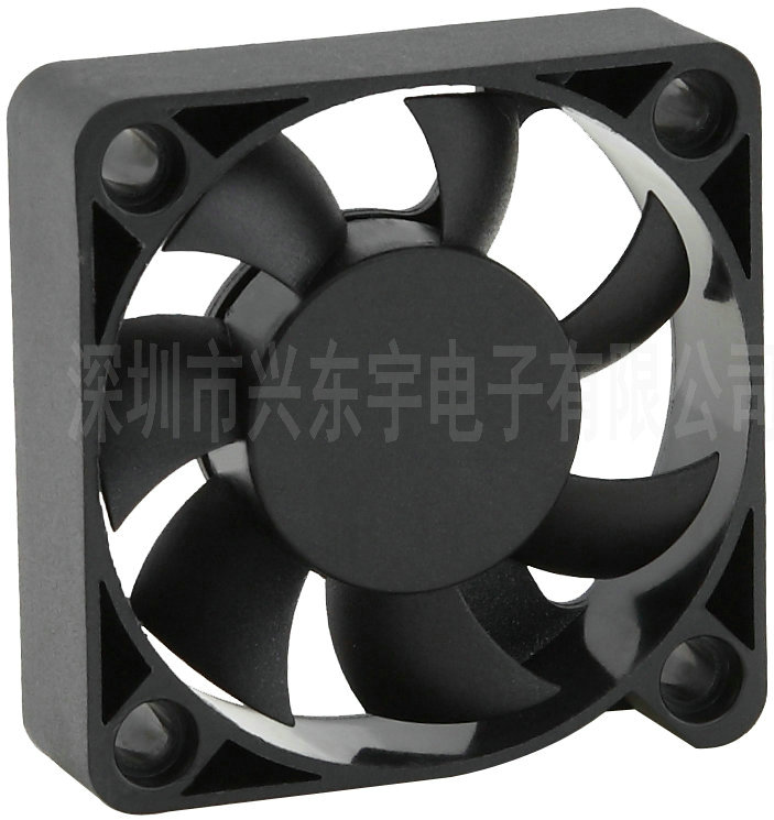 舞臺燈光散熱風(fēng)扇http://m.usvy.cn/products-detail.asp?cpid=121